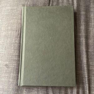 The short second life of Bree tanner by Stephenie Meyer.